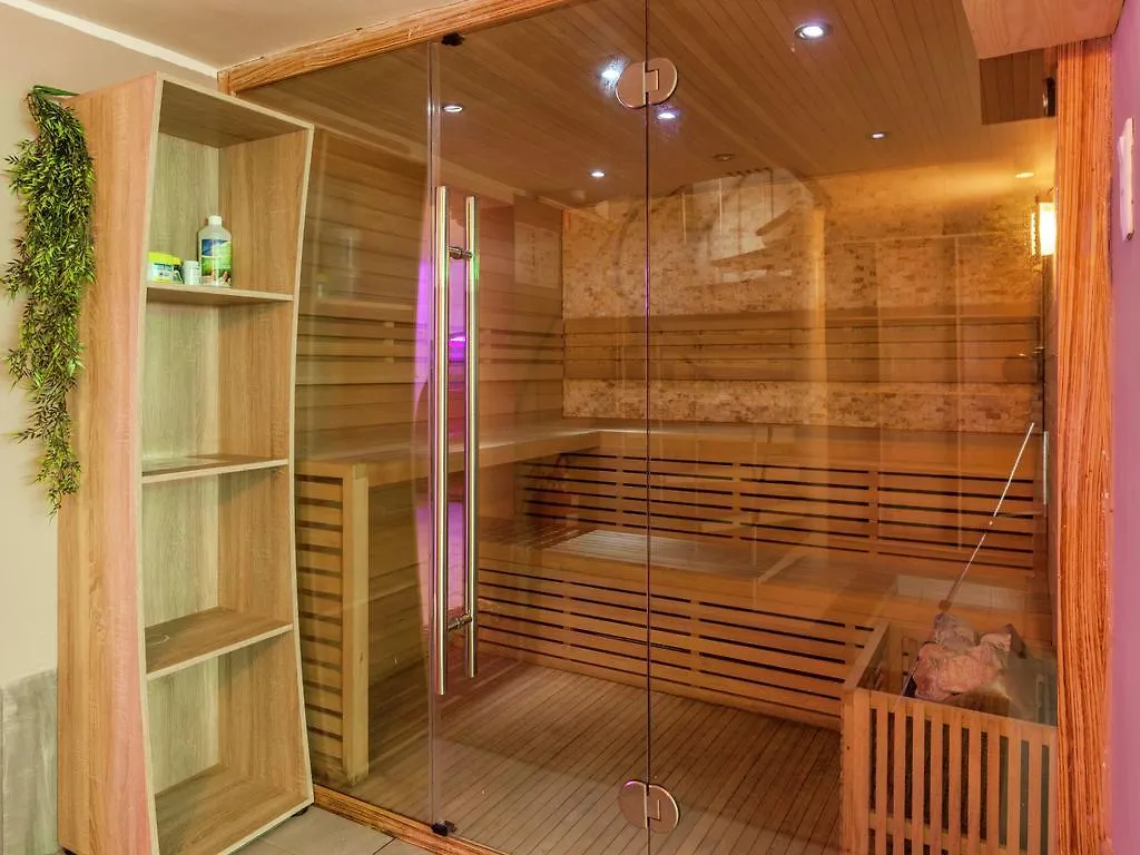 Luxury Villa With Sauna And Bubble Bath Middelkerke